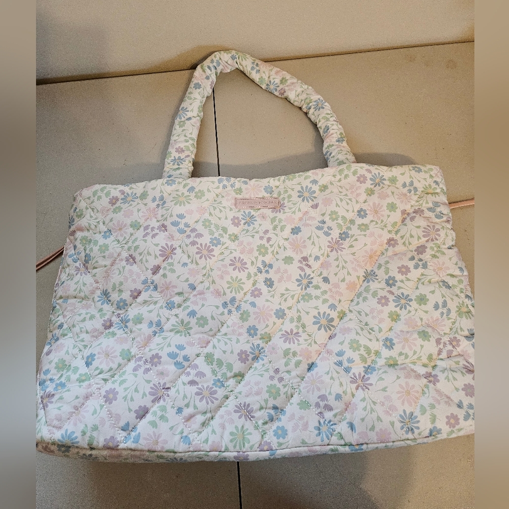 Poppy & Peonies Tote it Floral bag
